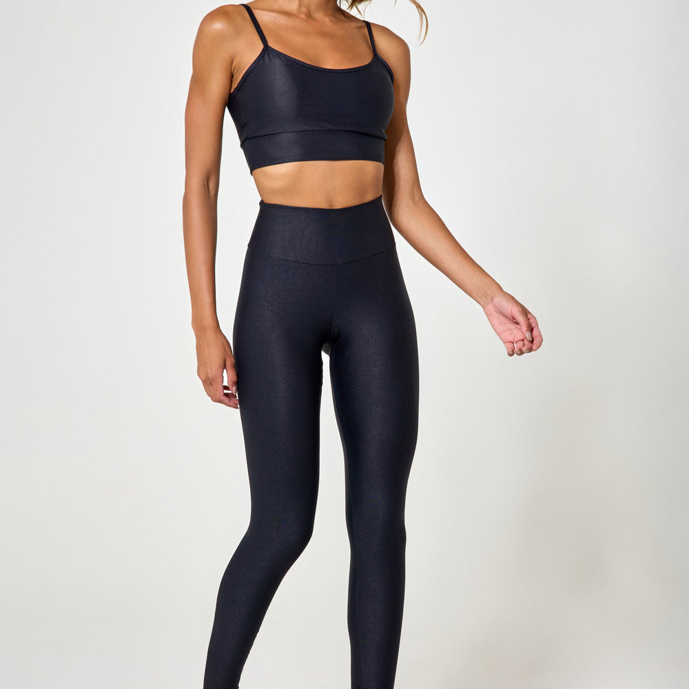 
                  
                    Top + Legging Lupo Hit Black
                  
                