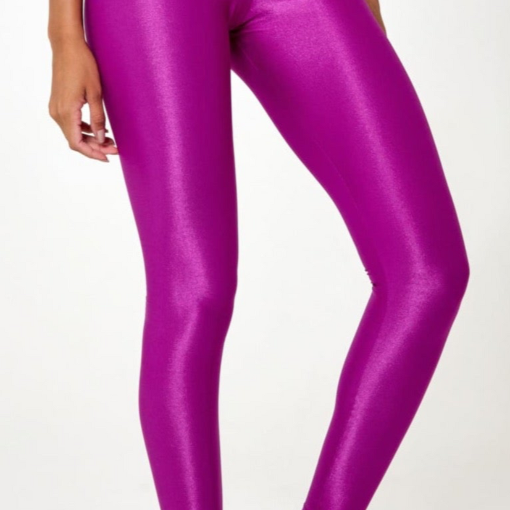 
                  
                    Legging Lupo Magenta
                  
                