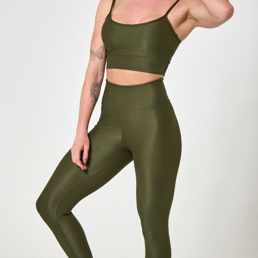 
                  
                    Top Lupo Military Green
                  
                