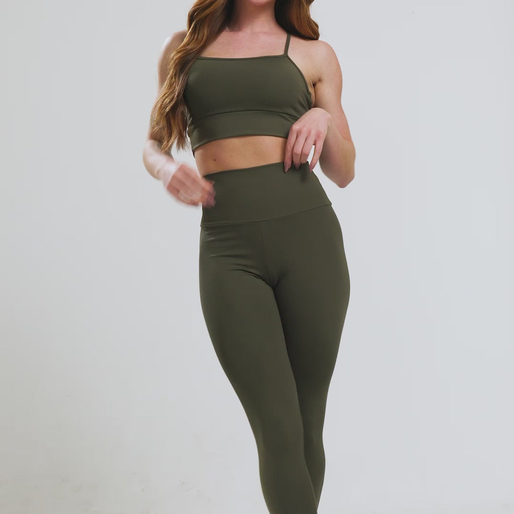 
                  
                    Load and play video in Gallery viewer, Legging Detox Military Green
                  
                